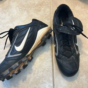 Softball cleats